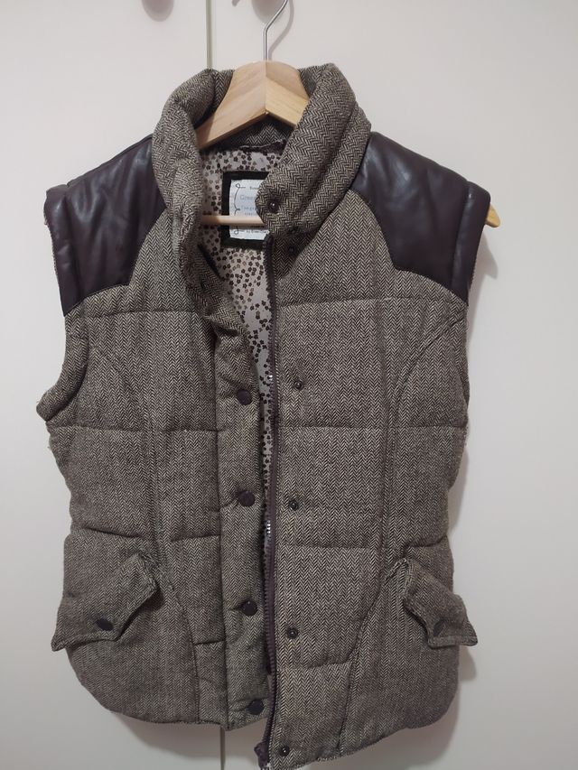 Cazadora y chaleco todo en uno