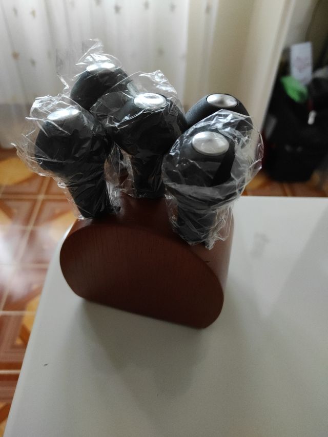 Set coltelli per formaggio