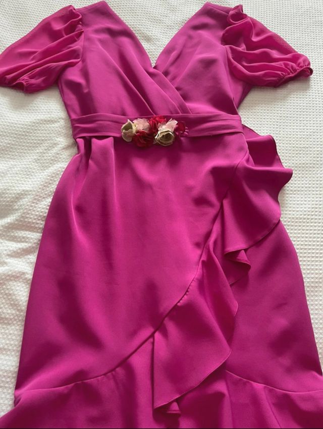 Vestido invitada boda novia fucsia