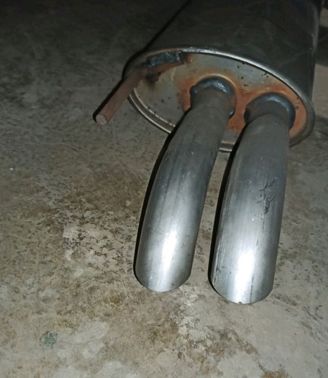 VW Golf - Silencioso trasero