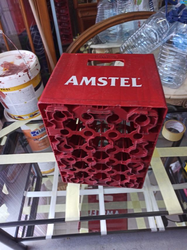 Caja vintang almacenaje botellas Amstel, impecable