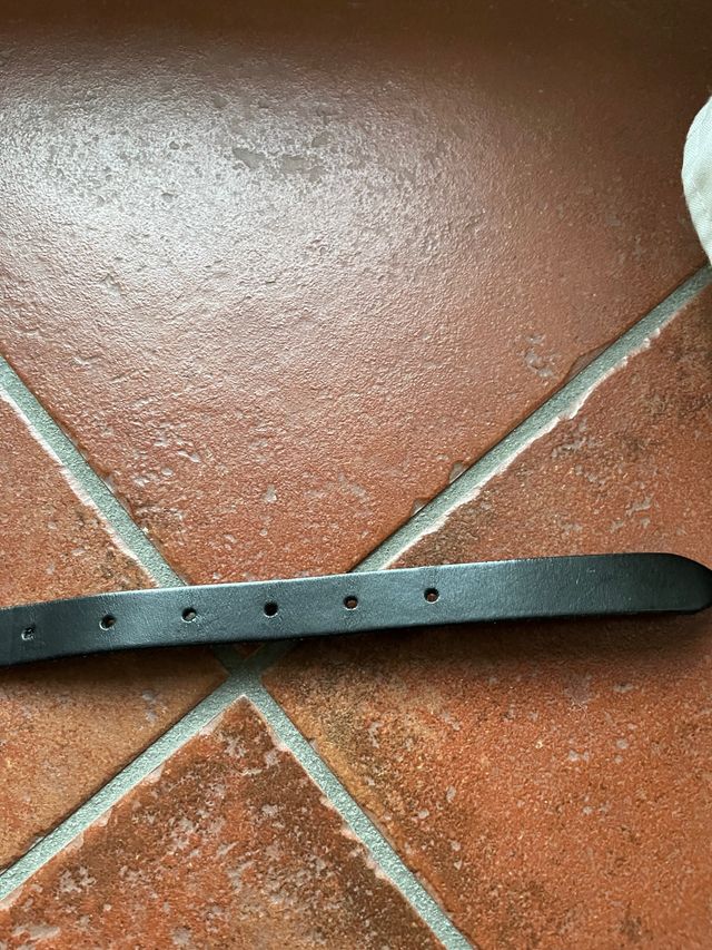 Cintura nera da donna 