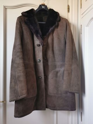 Abrigo chaquetón nobuk El Corte Inglés 