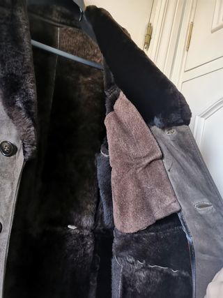 Abrigo chaquetón nobuk El Corte Inglés 