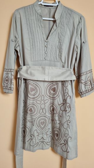 Vestido bordado 