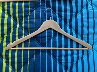 Perchas de madera 