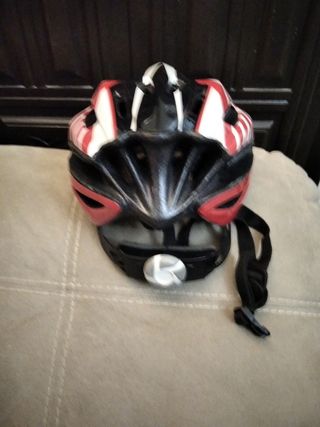 casco de bicicleta o patín infantil 