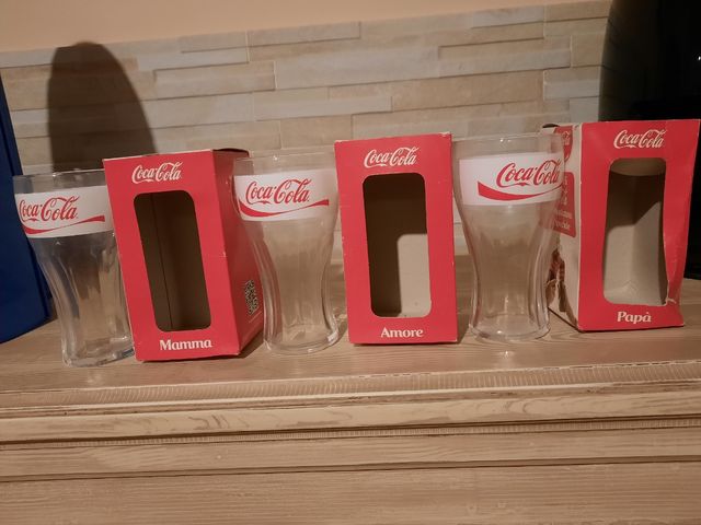 coca cola bicchieri