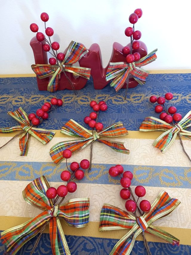 DECORAZIONI NATALIZIE