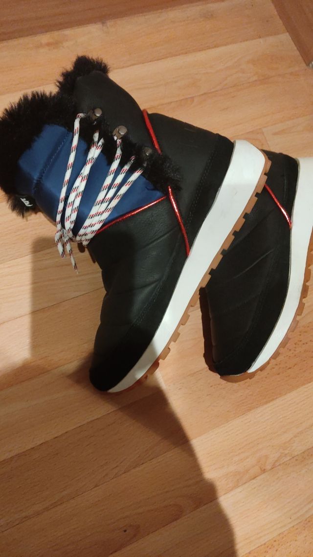 NUEVAS BOTAS 90€ PEPE JEANS TALLA 40 