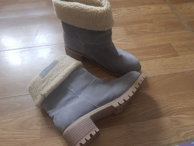 Botas con borreguito 39