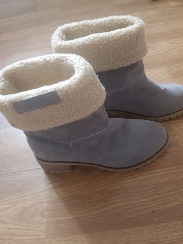 Botas con borreguito 39