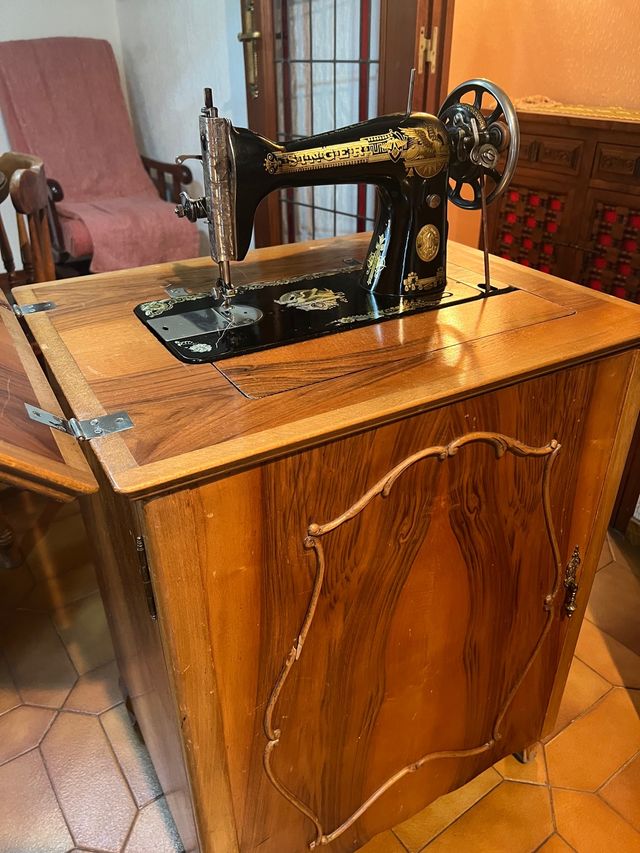 Máquina de coser SINGER