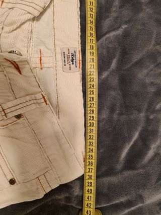 Pantalón pana campana 