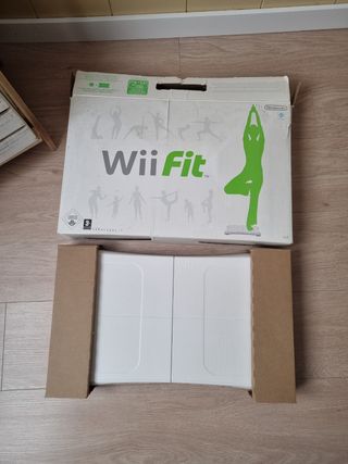 Tabla wii fit + juego.