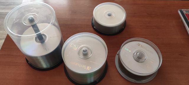 CD y DVD vírgenes y regrabables