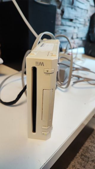 Nintendo Wii modelo RVL-001(EUR) compati Game Cube