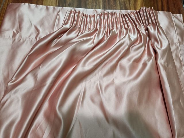 2 cortinas tela rosa brillante