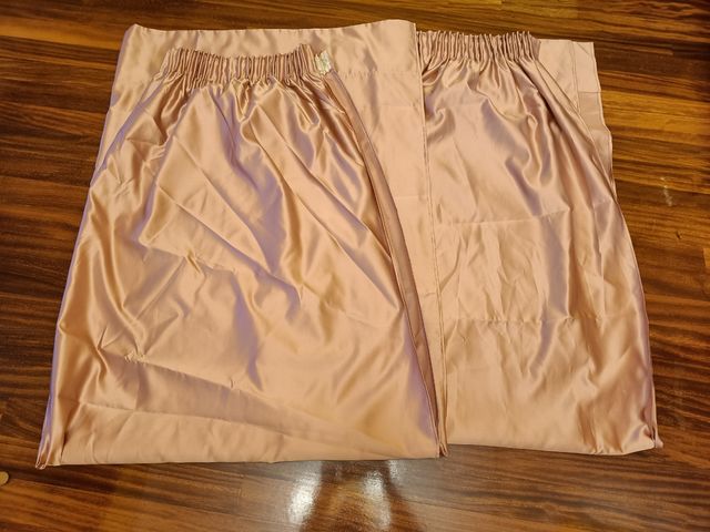 2 cortinas tela rosa brillante