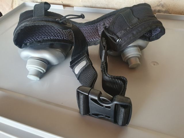 Riñonera running para agua