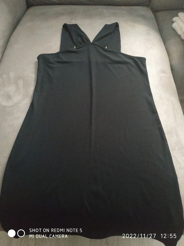 vestido de punto negro