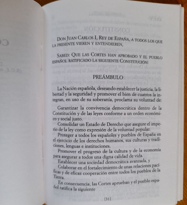 La Constitución Española. Textos legales.