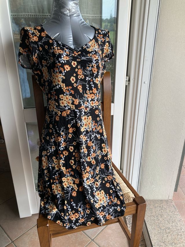 Abito estivo taglia 44 lunghezza 85