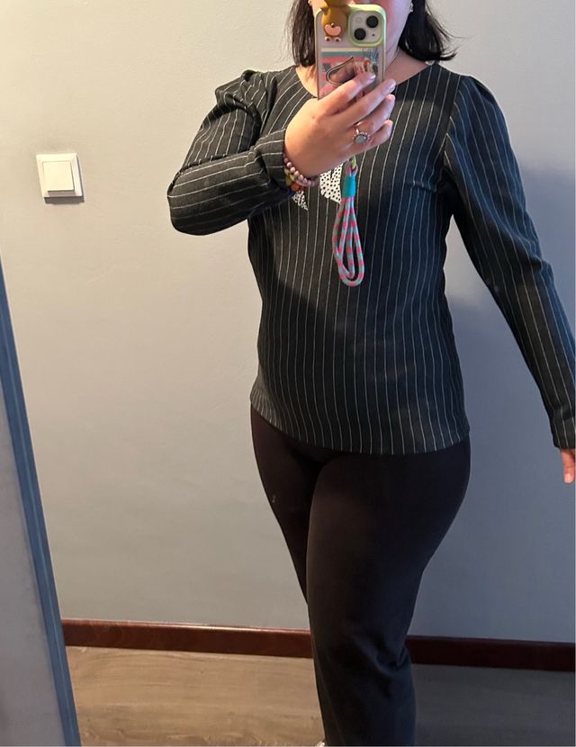 Sudadera Dolores Promesas