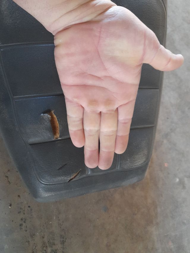 Sella speciale Yamaha SR250