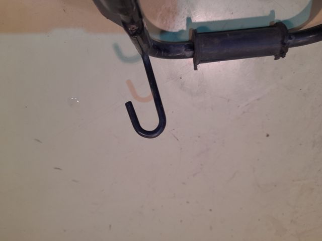 Staffa speciale per fari Yamaha SR250