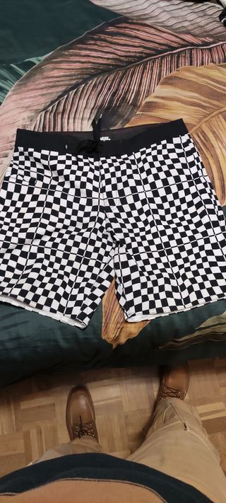 Bañadores Vans y billabong 