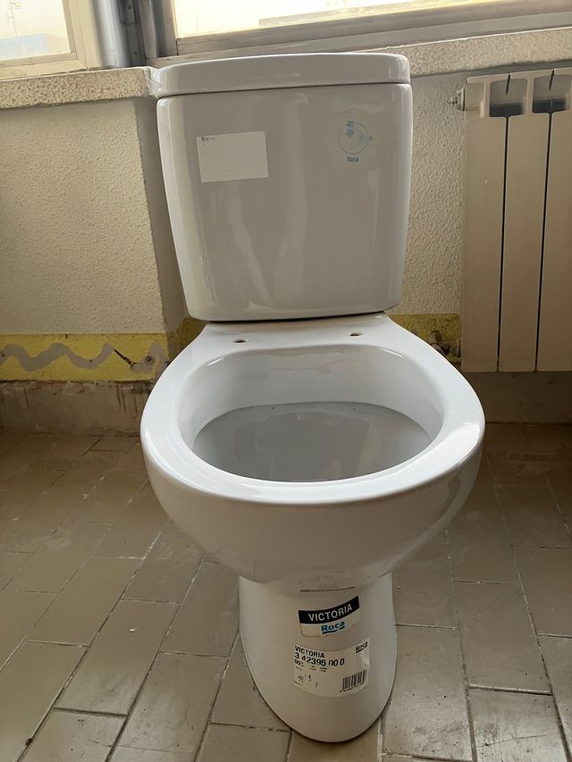 Inodoro Roca modelo Victoria