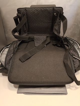 Trona de viaje y bolso bebe confort