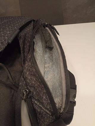 Trona de viaje y bolso bebe confort
