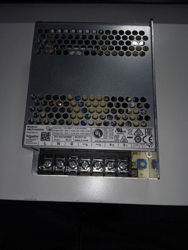 Fuente de Alimentación 230V AC/ 24V DC