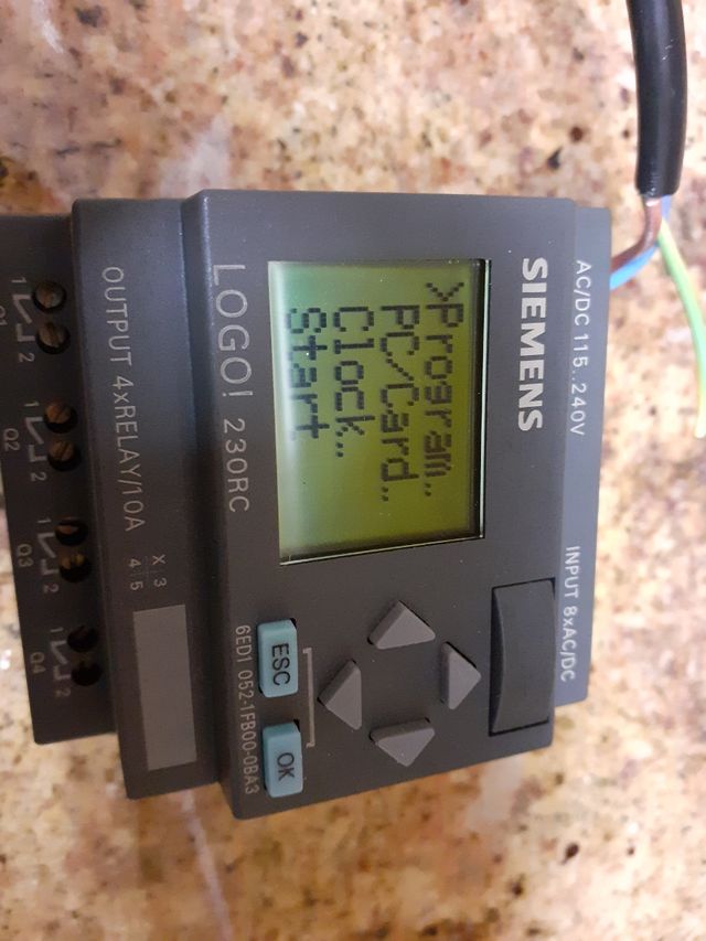 LOGO SIEMENS 230RC 6ED1052-1FB08-0BA3