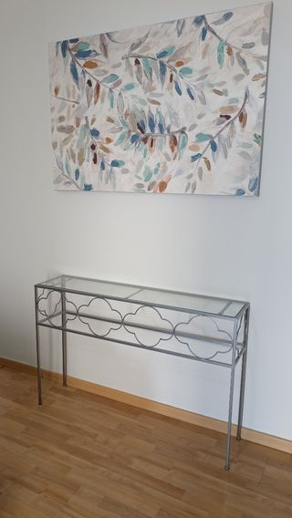 Mesa consola recibidor. Decoración