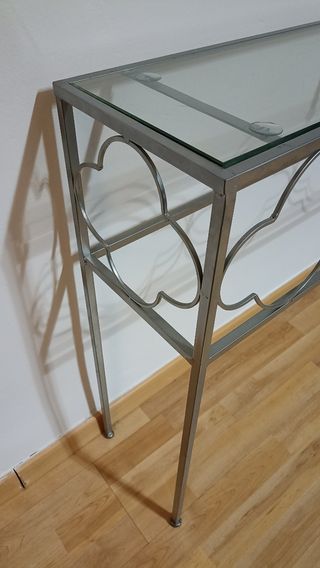 Mesa consola recibidor. Decoración