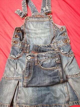 ropa vaquera niña 6 años,2 petos,falda y cazadora 