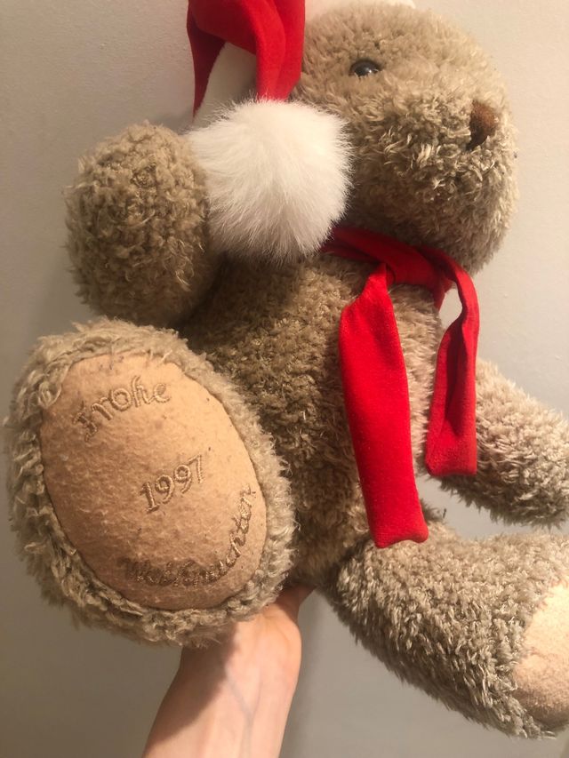 Oso de navidad grande.