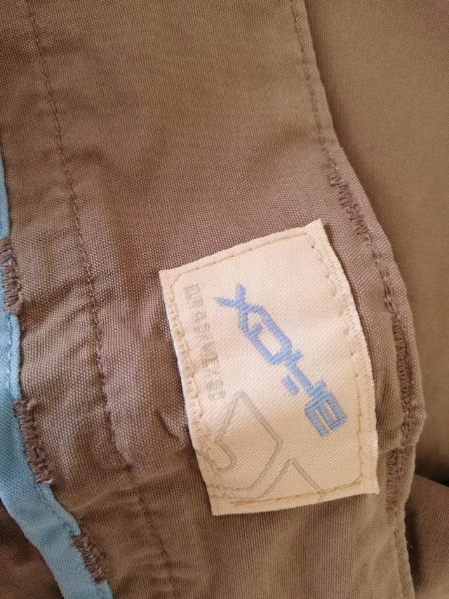 Pantalon largo verde camuflaje