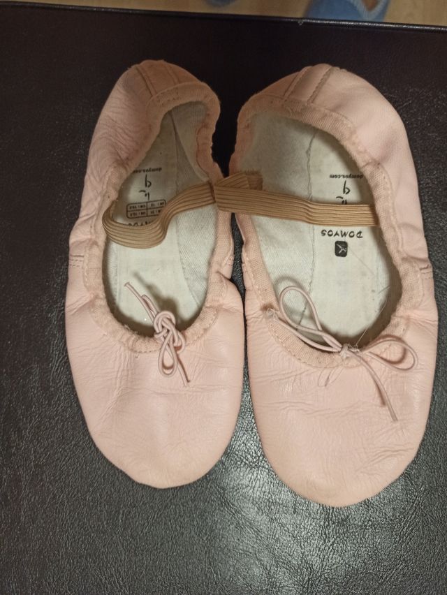 Medias puntas danza clásica n° 31 y malliot.