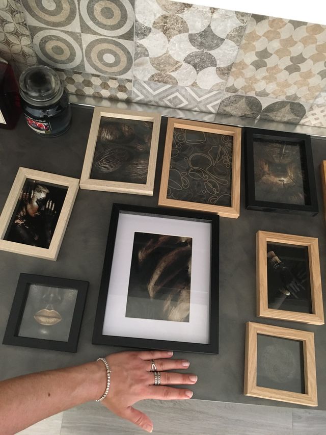 Set cornici con immagini moderne