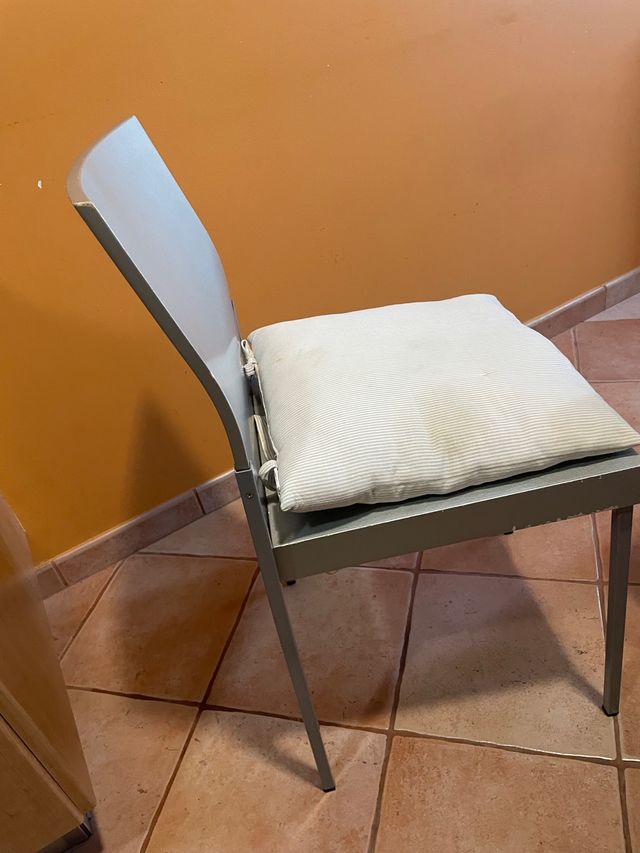 Mesa cocina, regalo 2 sillas