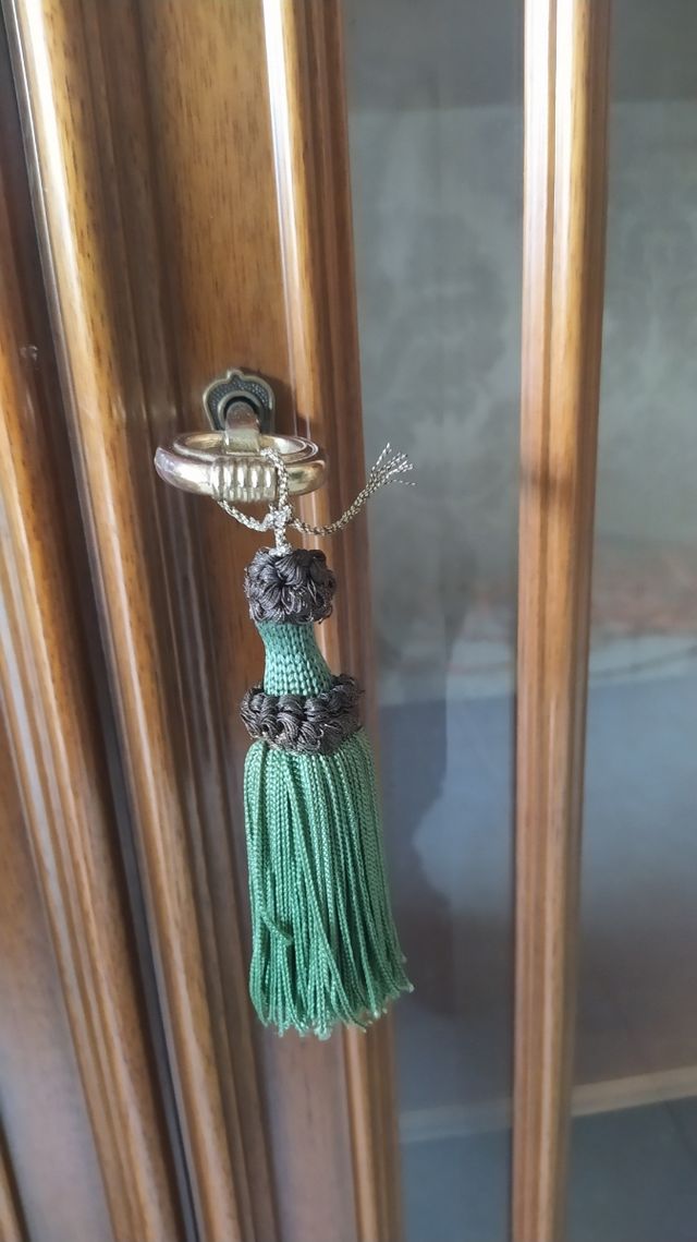 cassettiera con vetrinetta