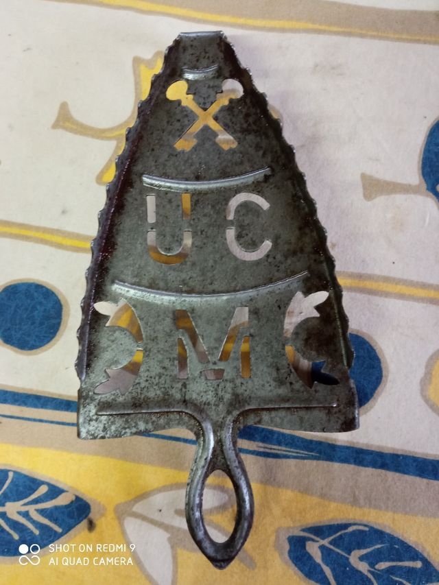 A,T,posa planchas,   Ferramentas,velhas,