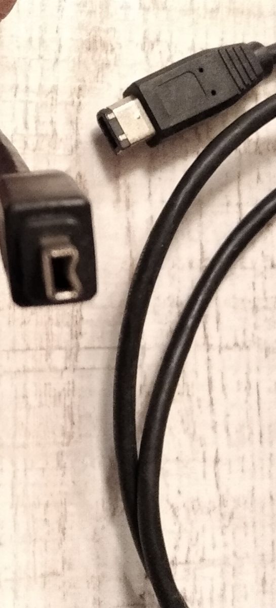Cavo Firewire