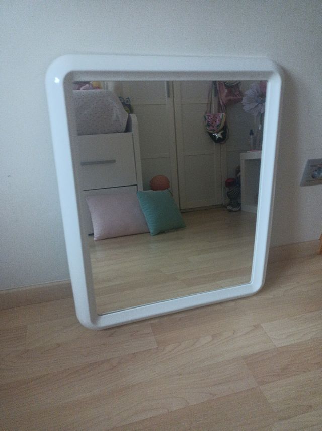 Espejo nuevo 55*64'5 cm