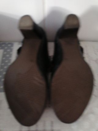 SAPATOS PITILLOS 