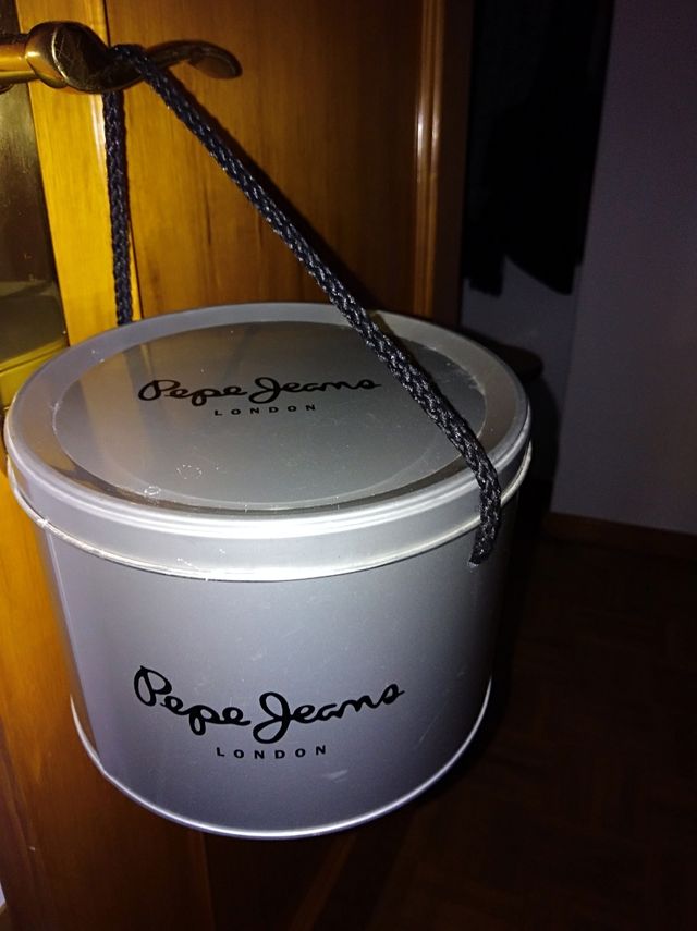 CAJA METALICA DE PEPE JEANS